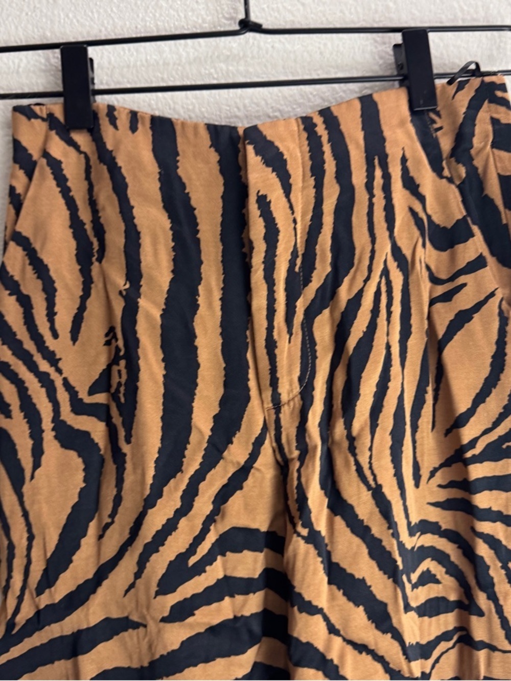 Zara Tiger Print Pants Womens Size XS - Picture 3 of 10